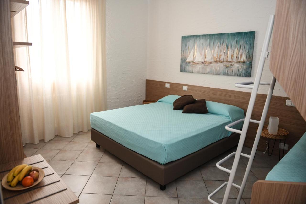 Blue Apartment - A Due Passi Dal Lago, Parcheggio Privato 拉齐塞 外观 照片