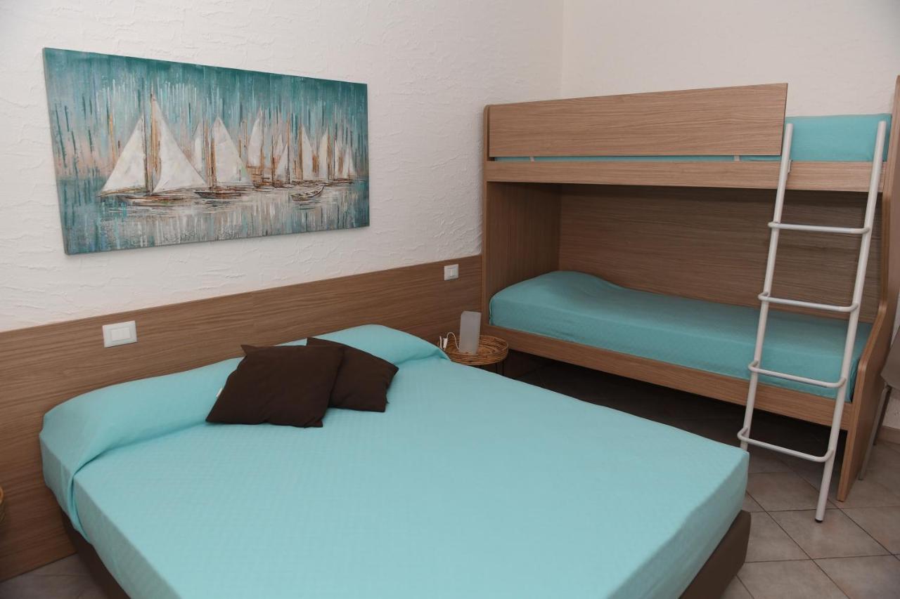 Blue Apartment - A Due Passi Dal Lago, Parcheggio Privato 拉齐塞 外观 照片