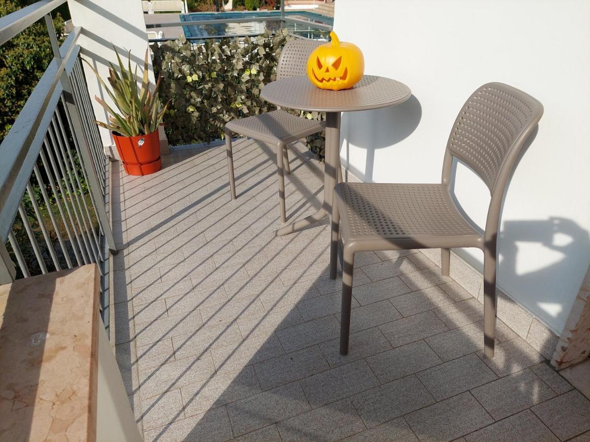 Blue Apartment - A Due Passi Dal Lago, Parcheggio Privato 拉齐塞 外观 照片