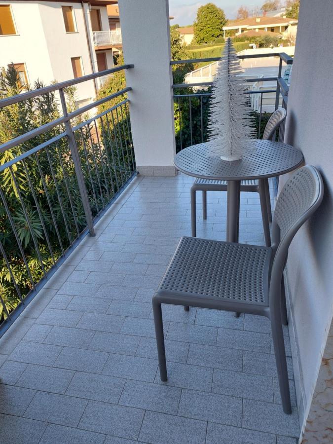 Blue Apartment - A Due Passi Dal Lago, Parcheggio Privato 拉齐塞 外观 照片